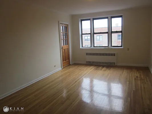 Rented by Kian Realty | media 14