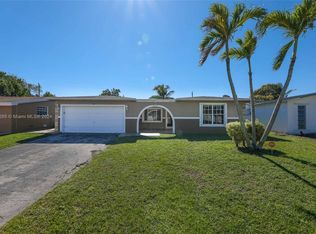 8630 Beekman Dr, Miramar, FL 33025