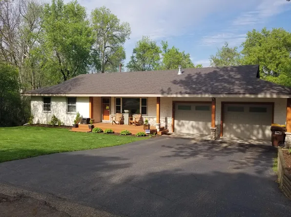 230 Upper Lea Ln, Long Lake, MN 55356
