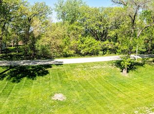 Summer Circle Dr, Okoboji, IA 51355
