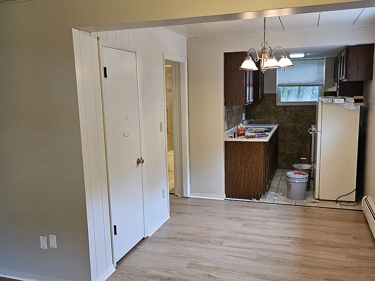 2102 Oxford Ave #B1 — Photo 5