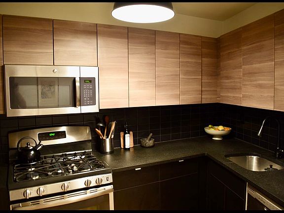 5th image of 44 E 12th St APT 3B