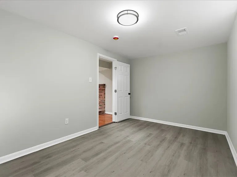 9200 Pebble Ct — Photo 23