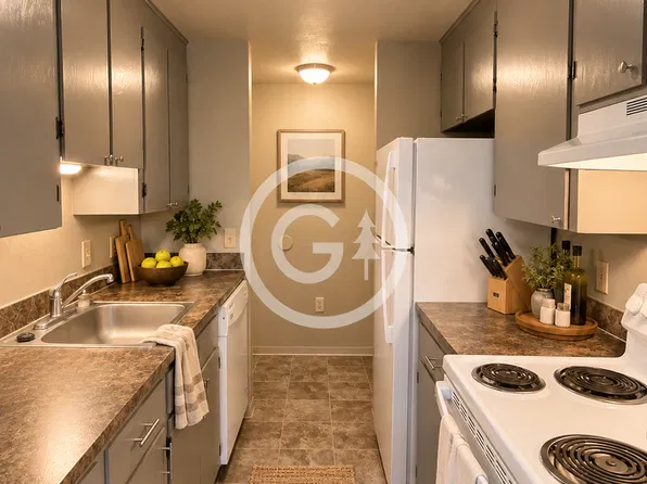 325 Canyon Dr APT 4, Prosser, WA 99350