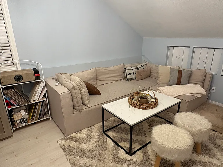 1872 Seminole Dr #2 — Photo 4