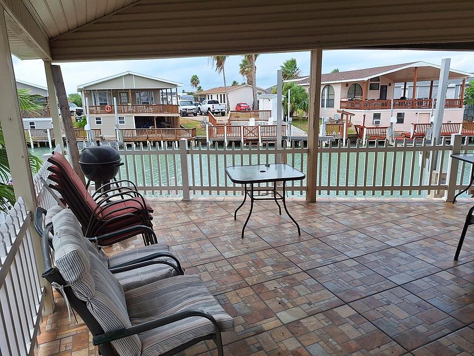 1st image of 138 E Bonnet Cir #138