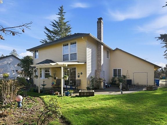 4th image of 2718 NE 143 Street