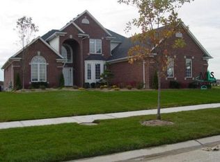 50765 Nesting Rdg, Update, MI 48044