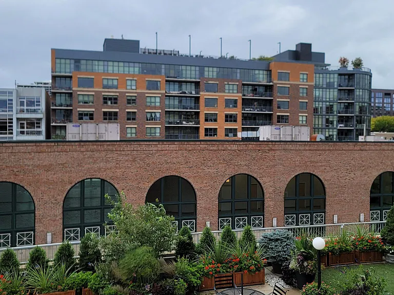 1200 W Monroe St #420 — Photo 46