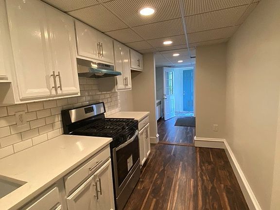 4th image of 52 N Washington St APT 1