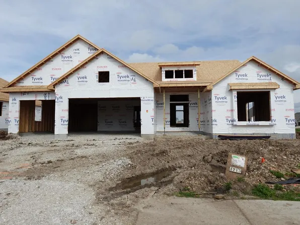1713 Switchgrass STREET, Oconomowoc, WI 53066