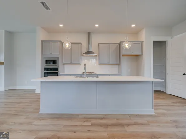 1847 Marisol Cir NW, Kennesaw, GA 30144