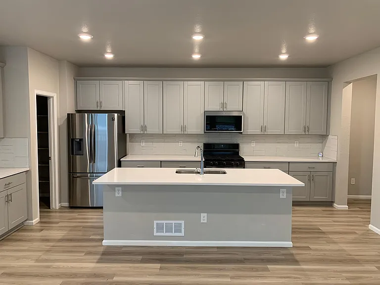 18311 E Kansas Pl — Photo 9