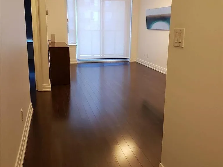7165 Yonge St E #631 — Photo 3
