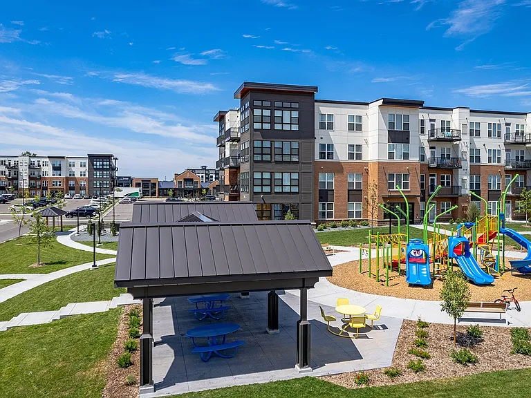 The Oasis at Twin Lakes — Photo 30