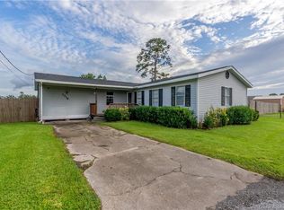 1316 Caldwell St, Sulphur, LA 70665