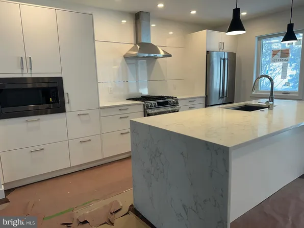 713 Woodfield Rd, Villanova, PA 19085