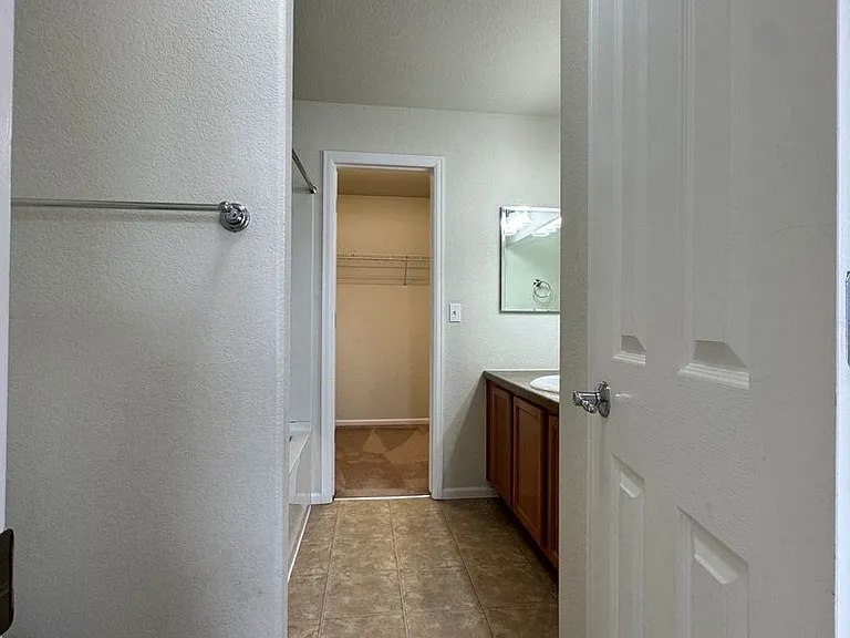 7681 Sandy Springs Point — Photo 18