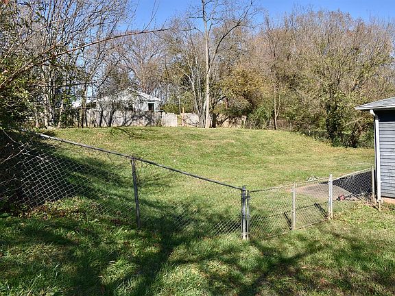 4th image of 158 Dellwood Dr