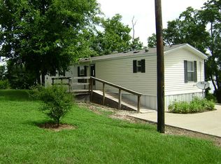 255 E Woodland Shores Dr, Pointblank, TX 77364