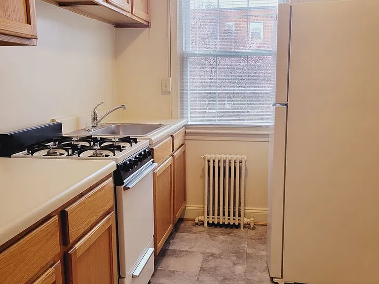 Lee Albemarle Apartments — Photo 6