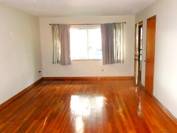 4900 Solar Dr, Columbus, OH 43214