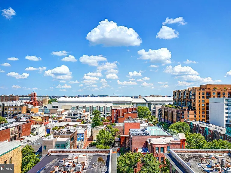 1011 M St NW — Photo 13