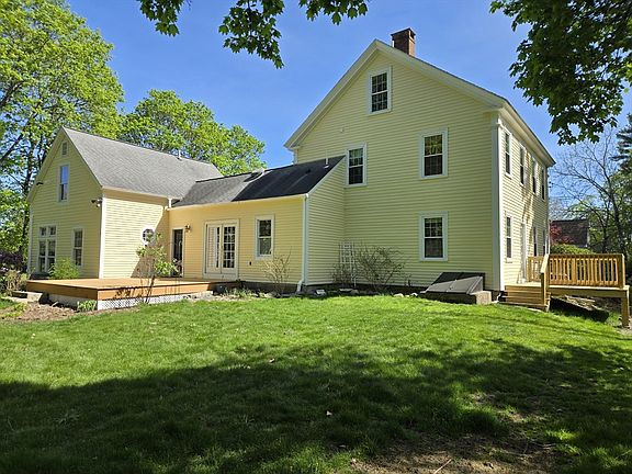 4th image of 531 Foundry St #B