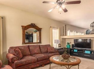 28012 N Quartz Dr, San Tan Valley, AZ 85143