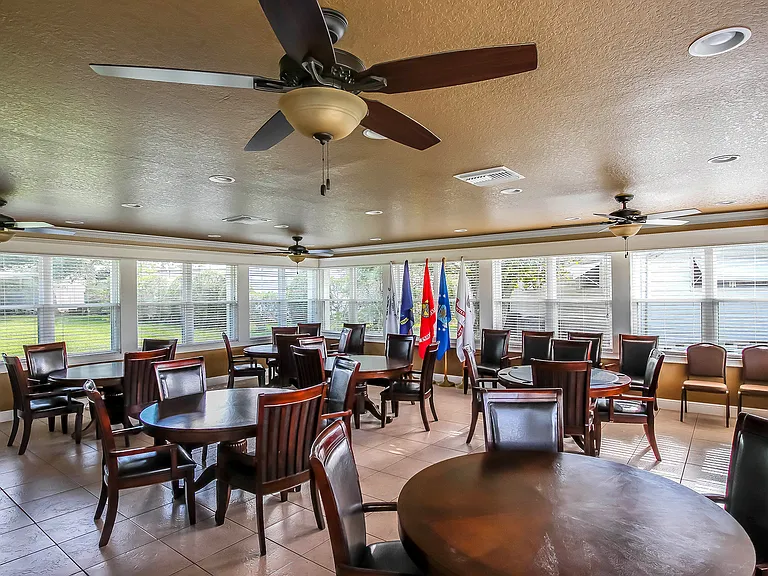 Lakeshore Landings — Photo 12