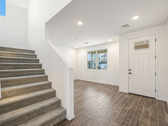 3rd image of 4283 Nora Dr