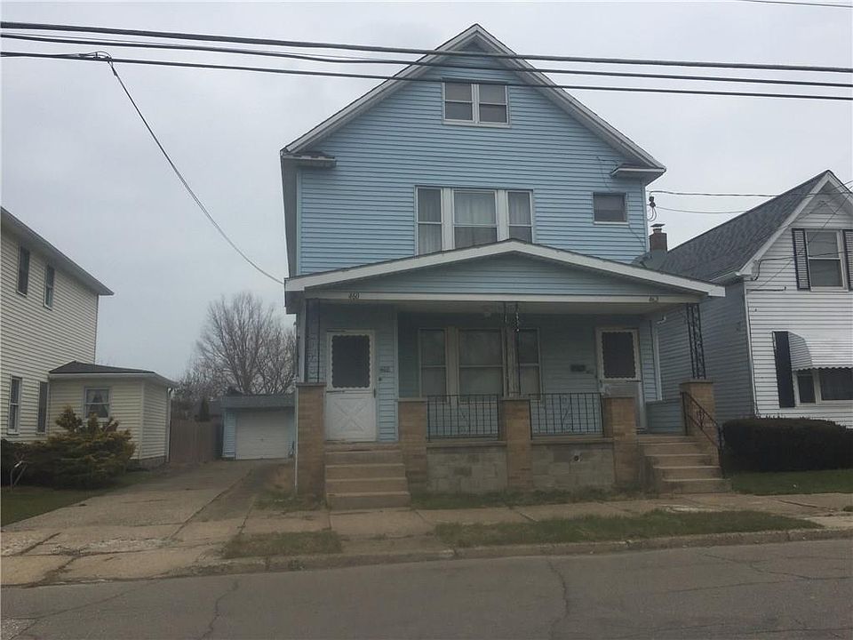 1st image of 460-462 E 33rd St