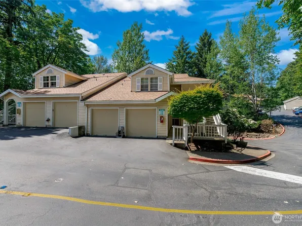 2540 118th Avenue SE #202, Bellevue, WA 98005