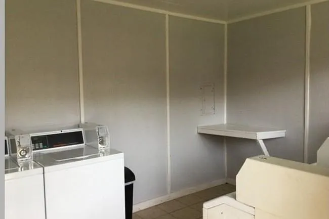 400 Raymond St #16 — Photo 16