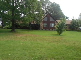 104 Carlisle Dr, Madisonville, KY 42431