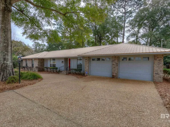 688 Greenwood Ave, Fairhope, AL 36532