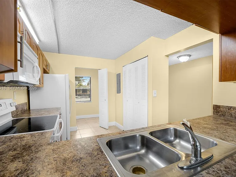 35 Cortez Way #1-43 — Photo 12