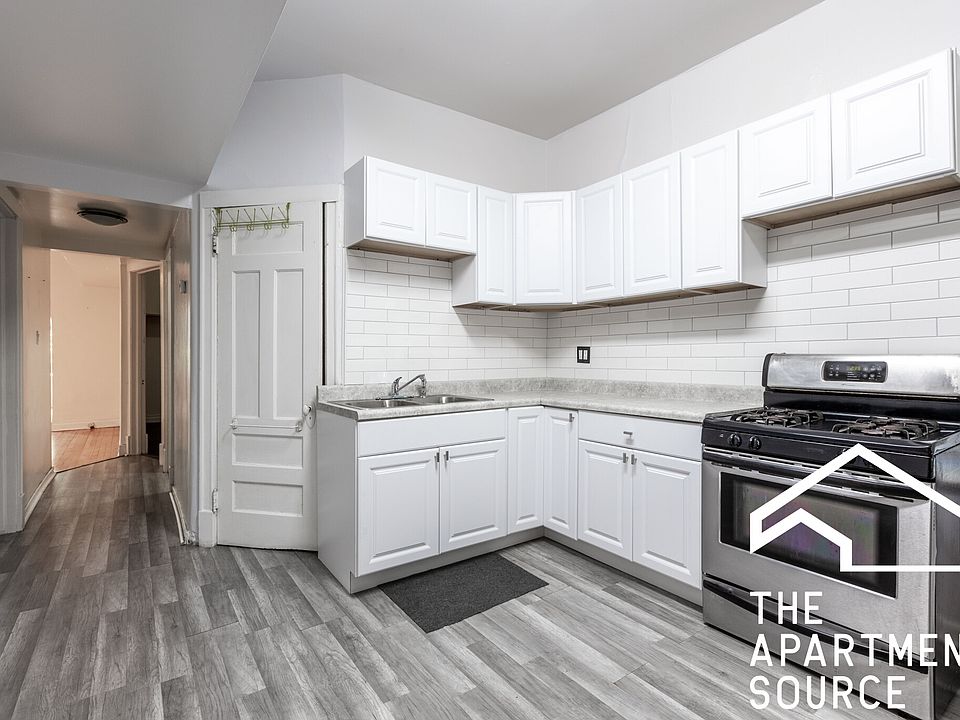 1st image of 1245 W Newport Ave #1