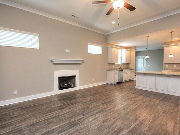 5th image of 8149 Double Eagle Ct