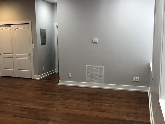 3rd image of 1236-44 E Columbia Ave #1