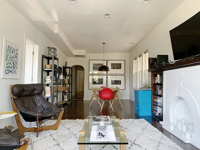 1431 N Fairfield Ave #3 — Photo 3