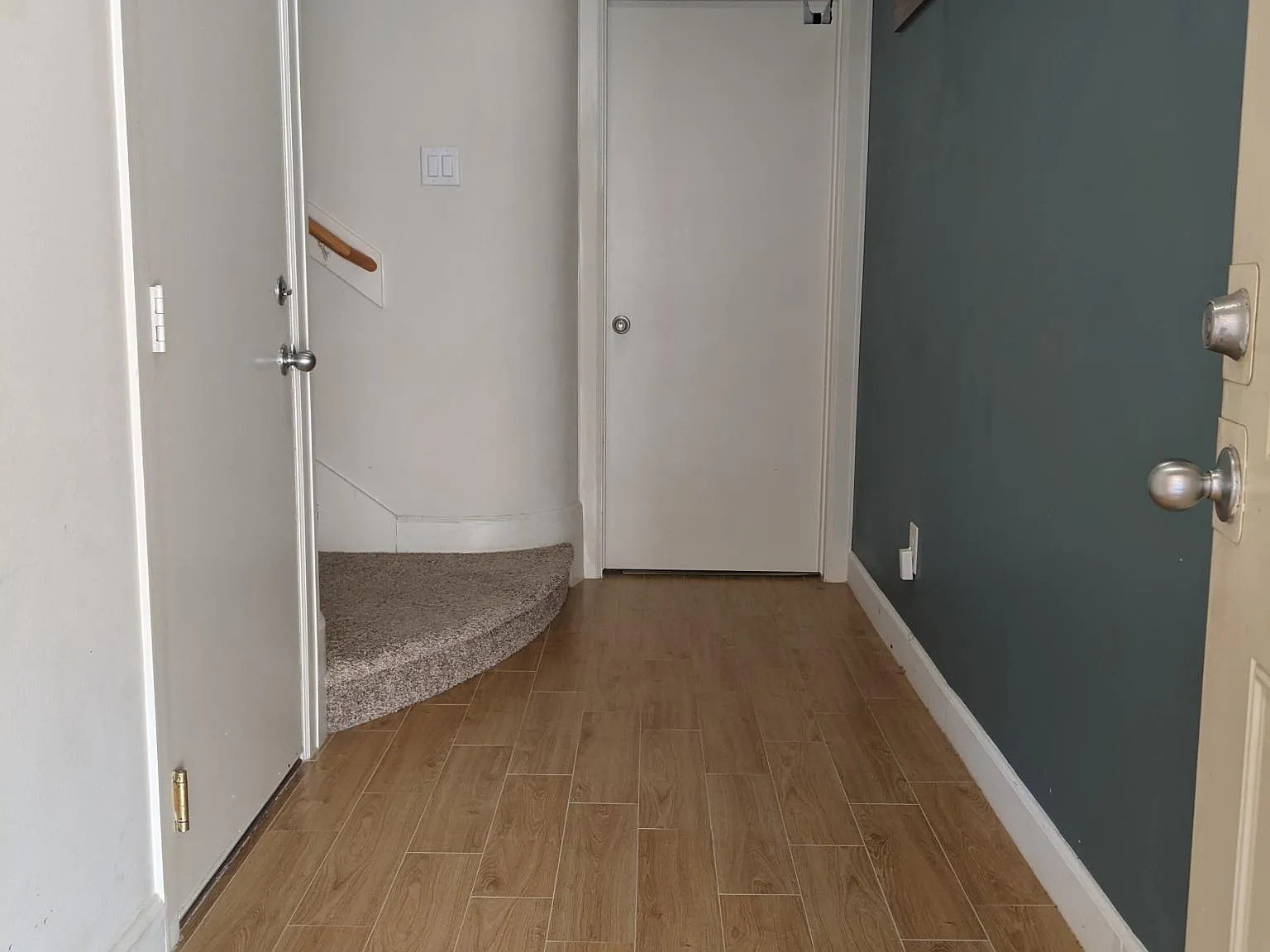 2 bed, 1100 sqft, $1,700 — Photo 3