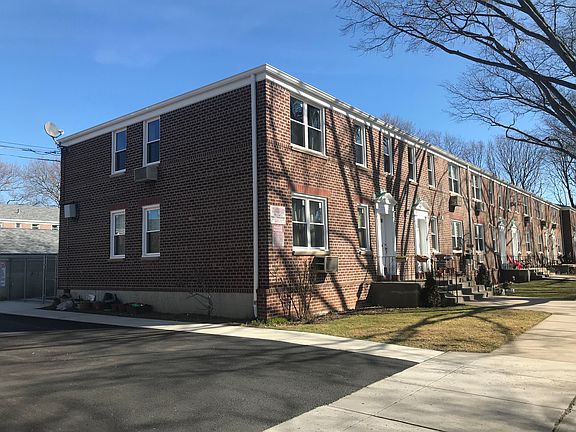 Corner apart, extra windows