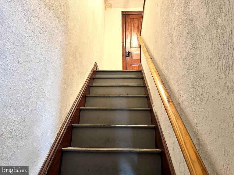 425 Juniper St — Photo 26