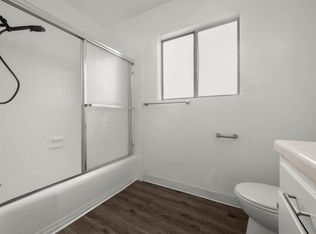 814 Victor Ave #B9, Inglewood, CA 90302