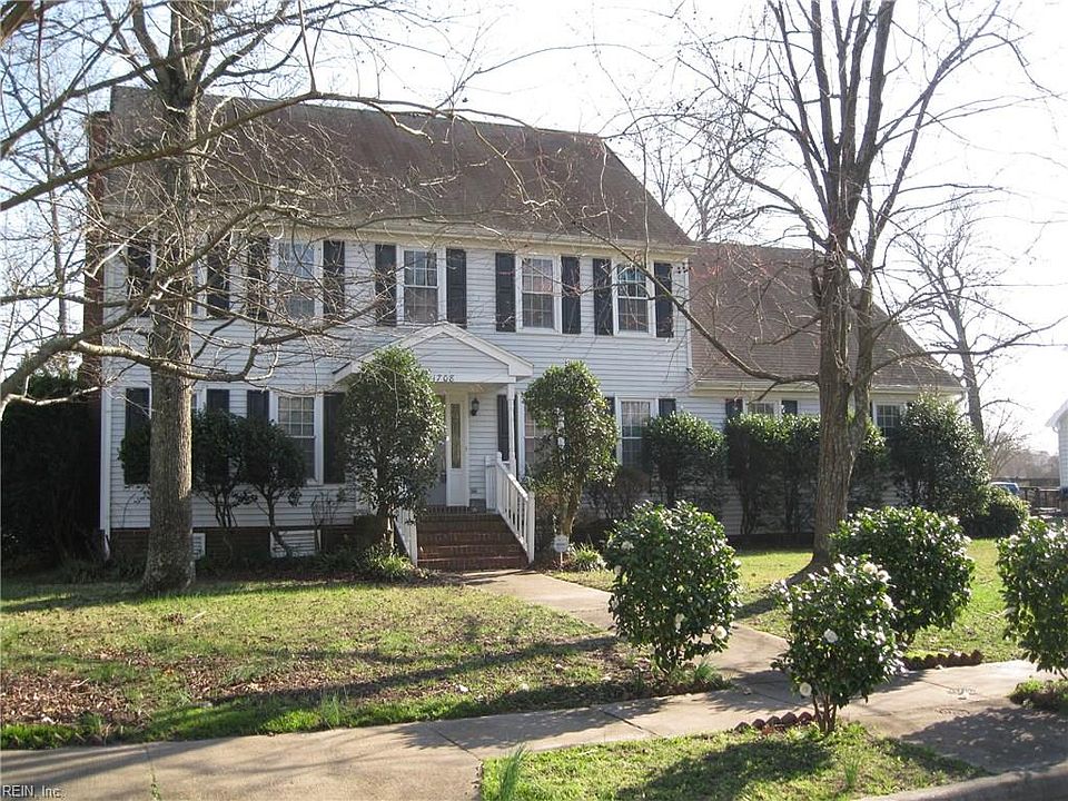 1st image of 1708 Grey Friars Chase