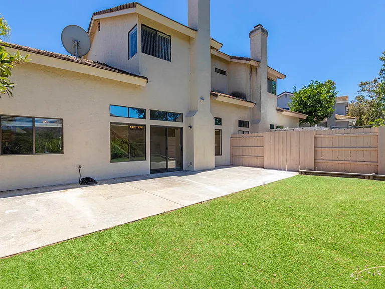 10523 Matinal Cir — Photo 25