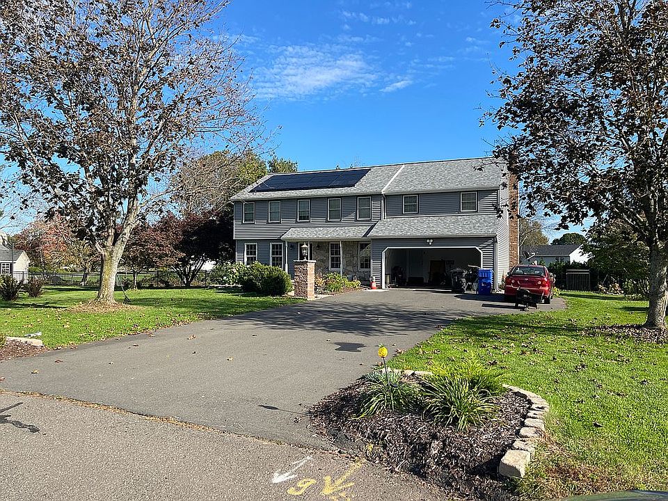 1st image of 100 Cadbury Ln