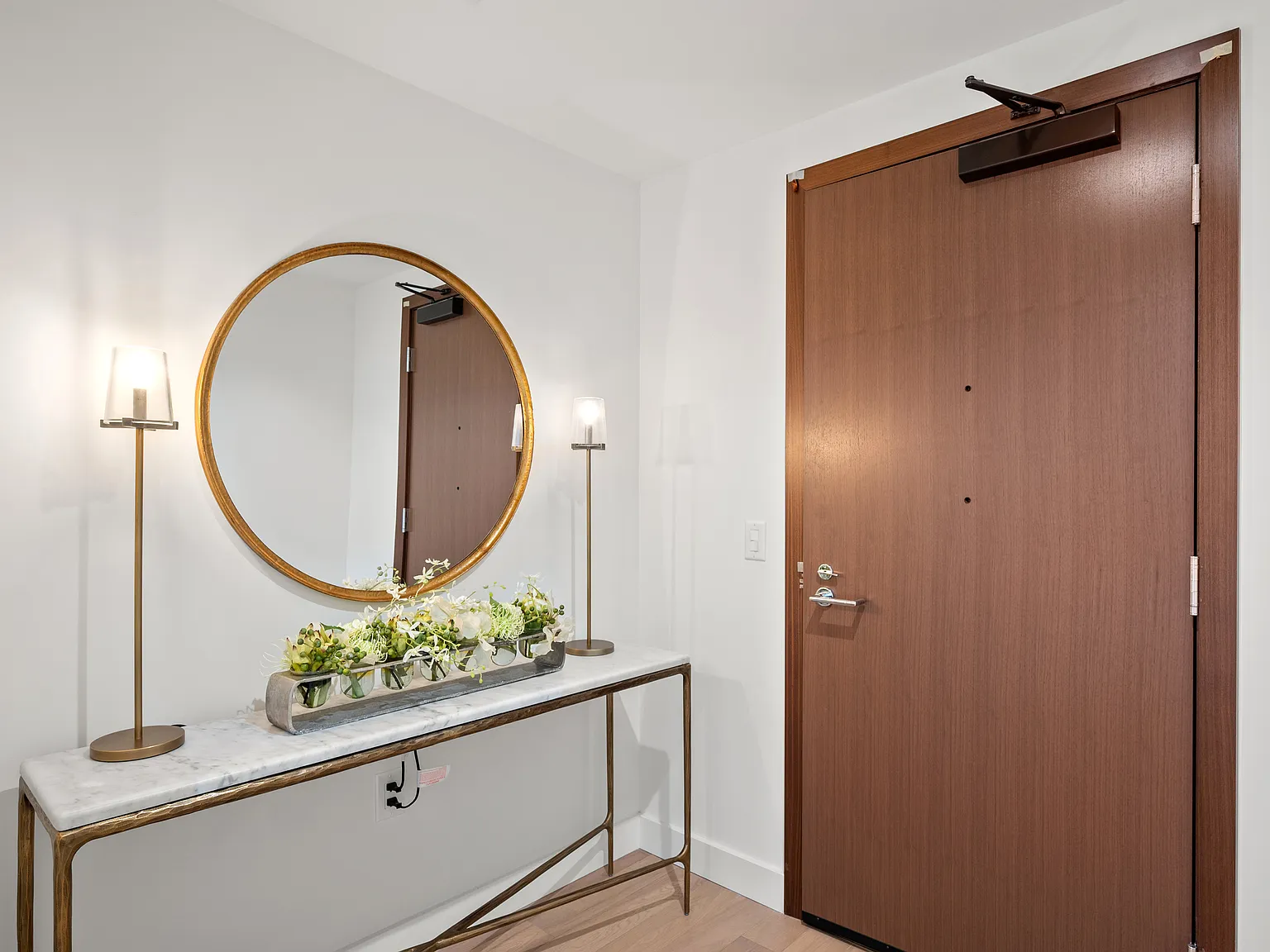 2 bed, 1438 sqft, $8,500 — Photo 3