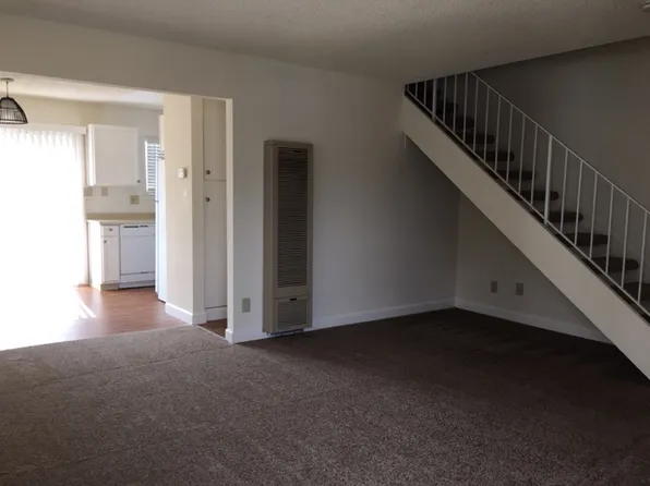 8830 Sovereign Ct, Dublin, CA 94568